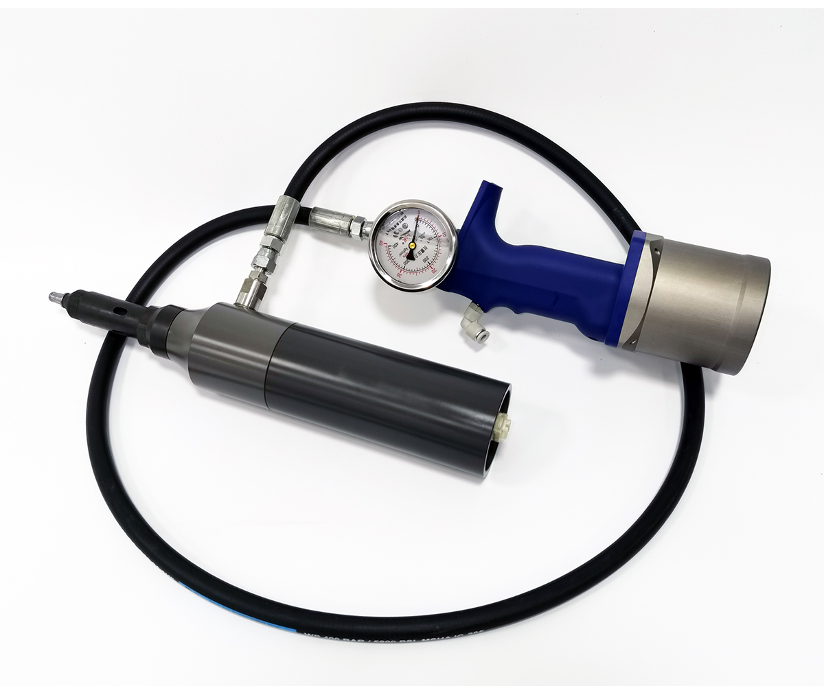 External-mount robotic riveting spindle rivet nut gun head assembly with pressure gauge and nut-feed air hose External-mount robotic riveting spindle rivet nut gun head assembly with pressure gauge and nut-feed air hose